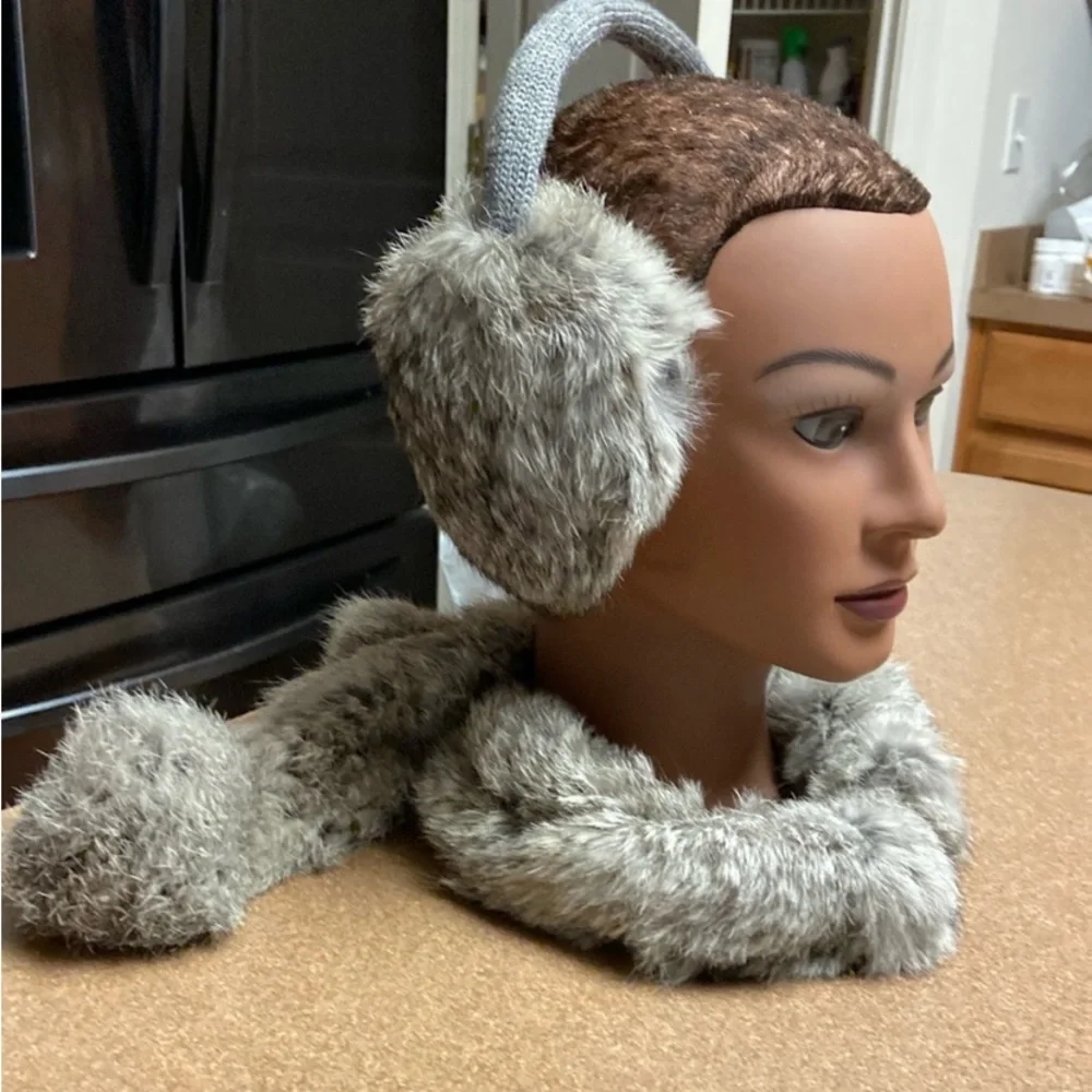 New Genuine Rabbit Fur Coat - Picture 16 of 16